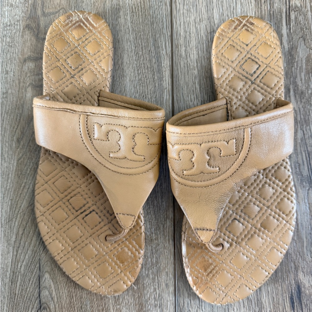 Tory Burch Quilted Sandals size 7